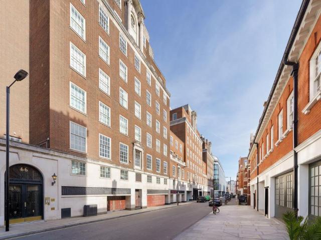 Flat for sale in Marylebone, Greater London