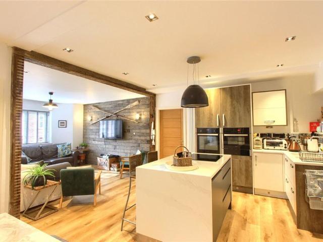 Flat for sale in Whitby, York and North Yorkshire