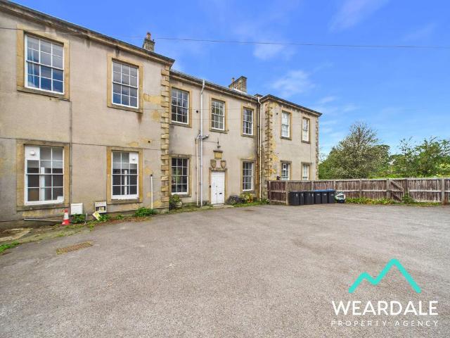 Flat for sale in Stanhope