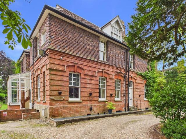Flat for sale in Belleau, Lincolnshire