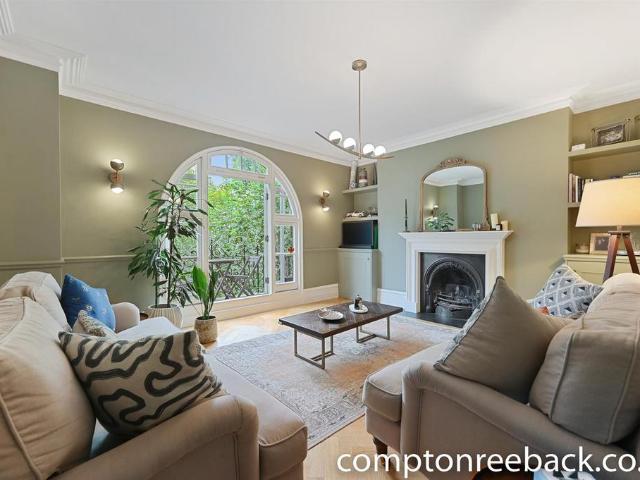 Flat for sale in Kensal Town, Maida Vale