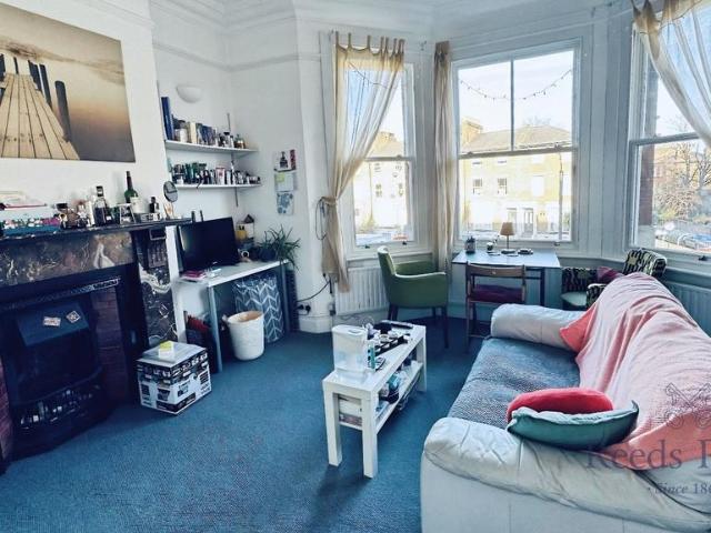 Flat for sale in London Borough of Lewisham, Greater London