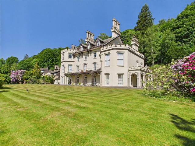 Flat for sale in Lakes, Ambleside