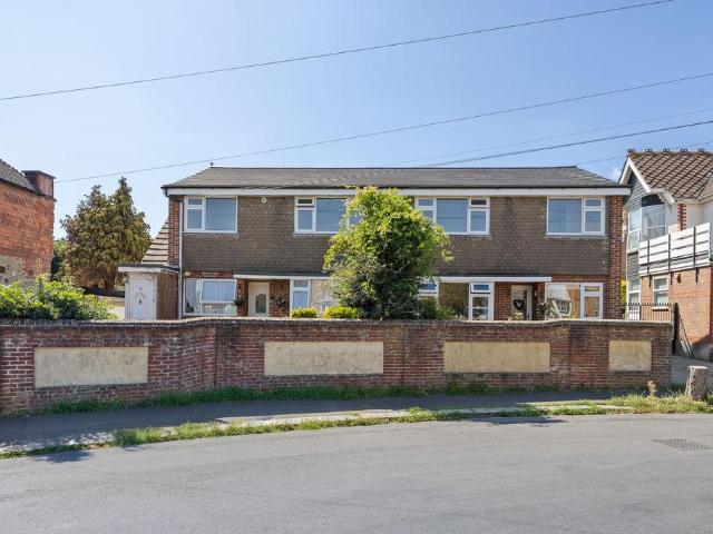 Flat for sale in Clapham, West Sussex