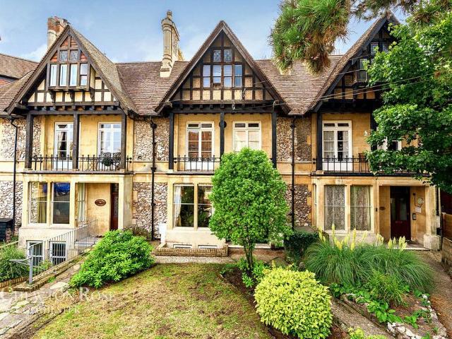 Flat for sale in Handford Place, Fordham Heath
