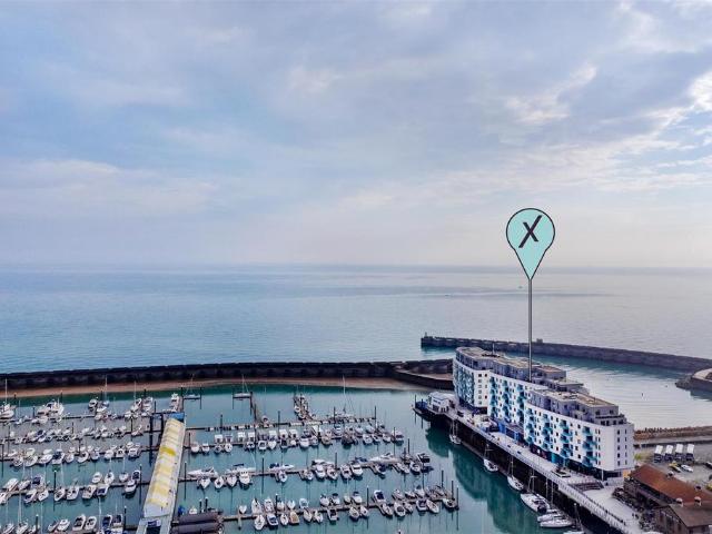 Flat for sale in Brighton & Hove