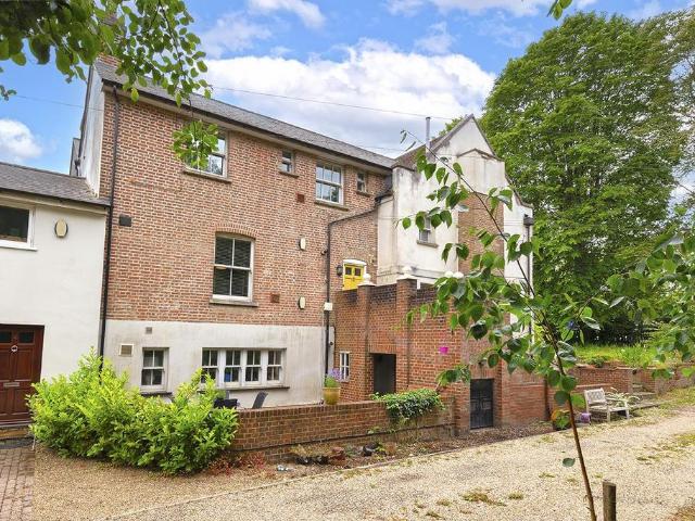 Flat for sale in Platt, Bourne Vale