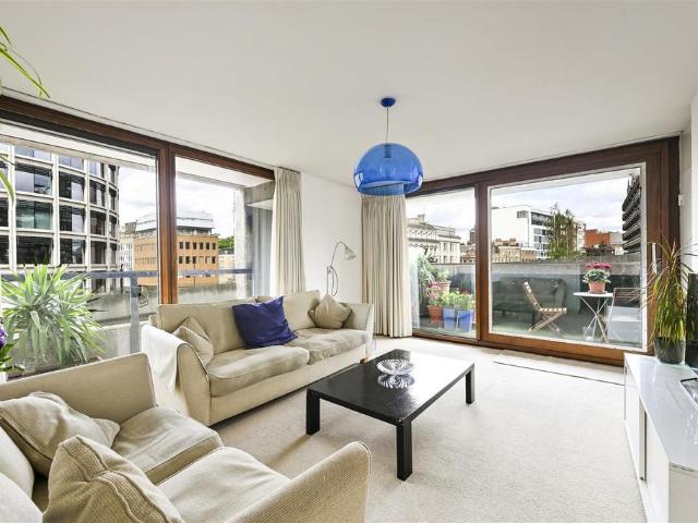 Flat for sale in Lyons, Isle Of Man