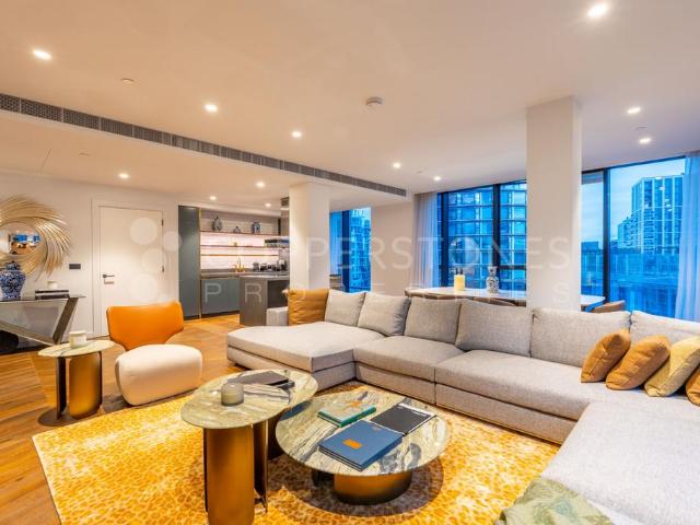 Flat for sale in Nine Elms, Greater London