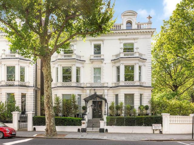 Flat for sale in Notting Hill, Isle Of Man