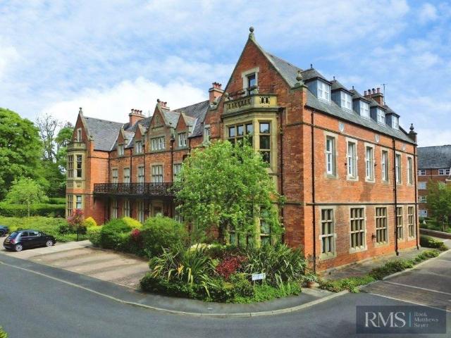 Flat for sale in Jesmond, Tyne And Wear