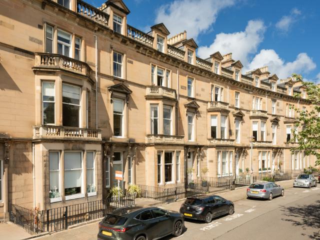 Flat for sale in Haymarket, Scotland