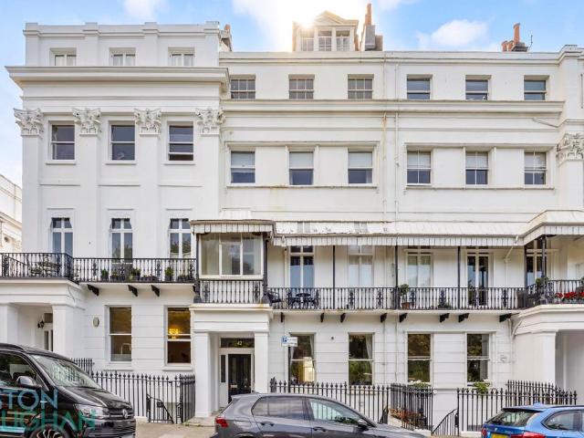 Flat for sale in Brighton Marina Village, Brighton & Hove