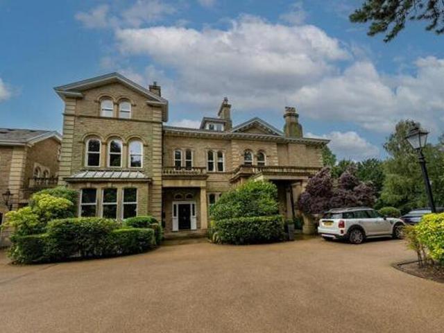 House for sale in Altrincham, Trafford