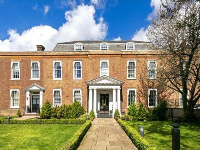 House for sale in City of London, Greater London