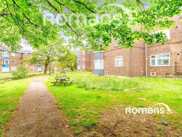 Apartment for sale in Hampshire