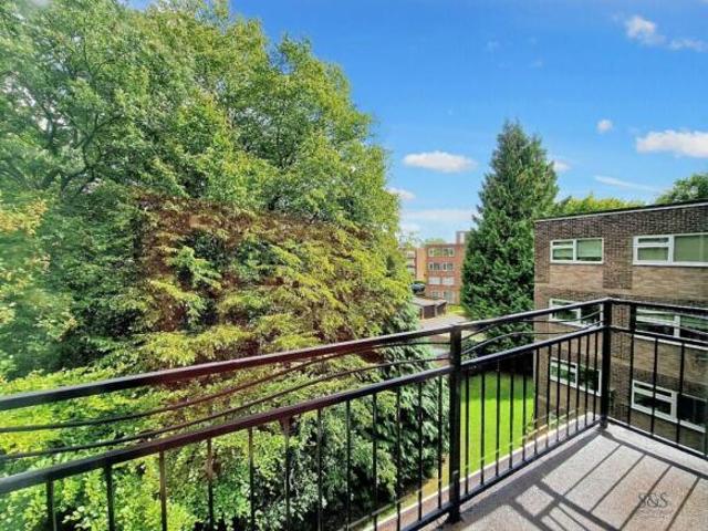 Apartment for sale in Park Lane, Bury