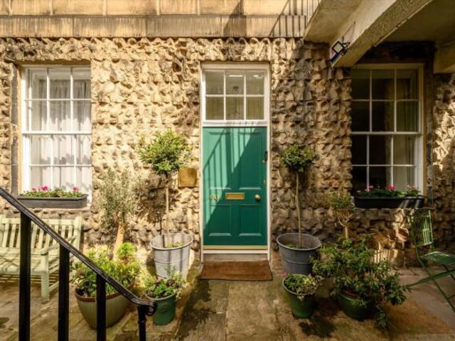 Apartment for sale in Scotland