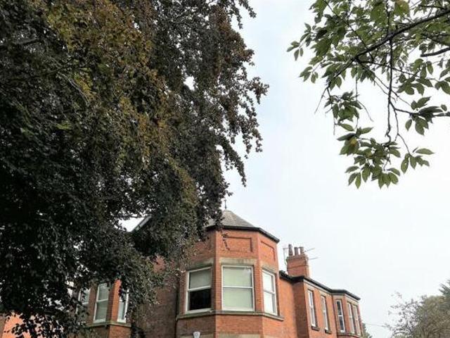 House for sale in Grimsby, North East Lincolnshire