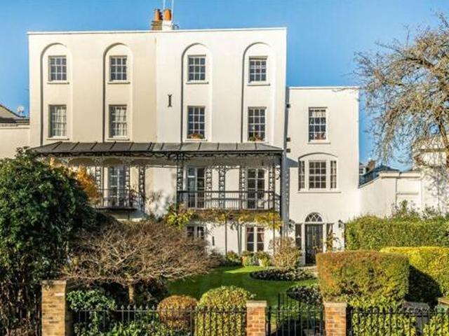 House for sale in Hertfordshire