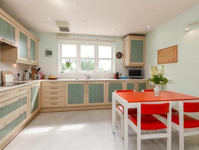Apartment for sale in Morningside, Scotland