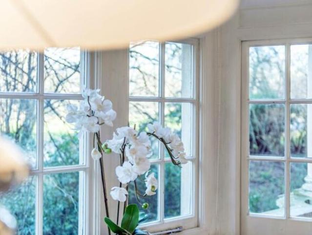 Apartment for sale in Knightsbridge, Greater London