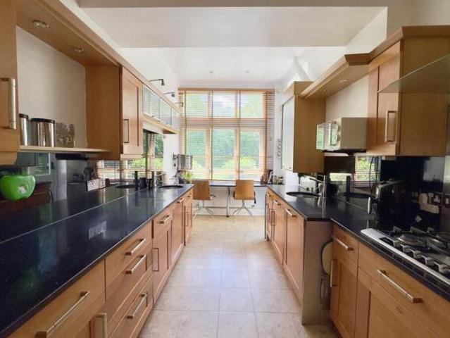 Apartment for sale in Bournemouth