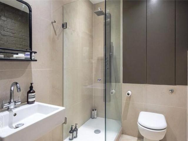 Apartment for sale in Cat Hill
