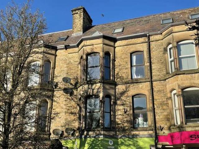 House for sale in Charlesworth, East Midlands
