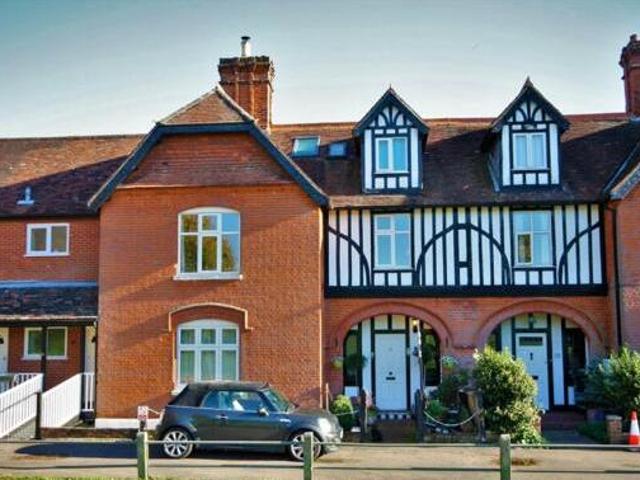 House for sale in Lyons, Greater London