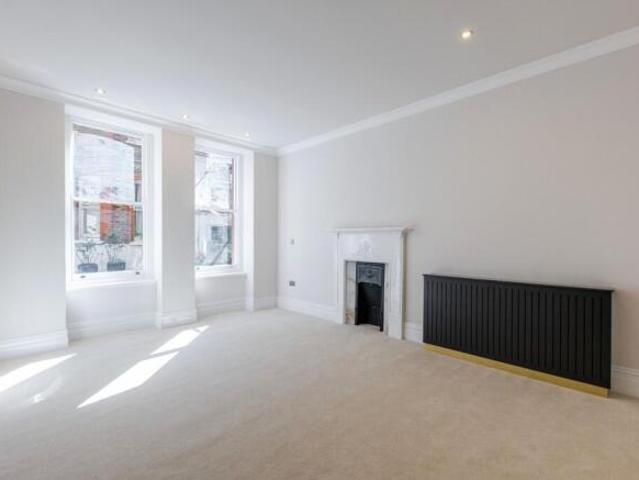 Apartment for sale in Cat Hill