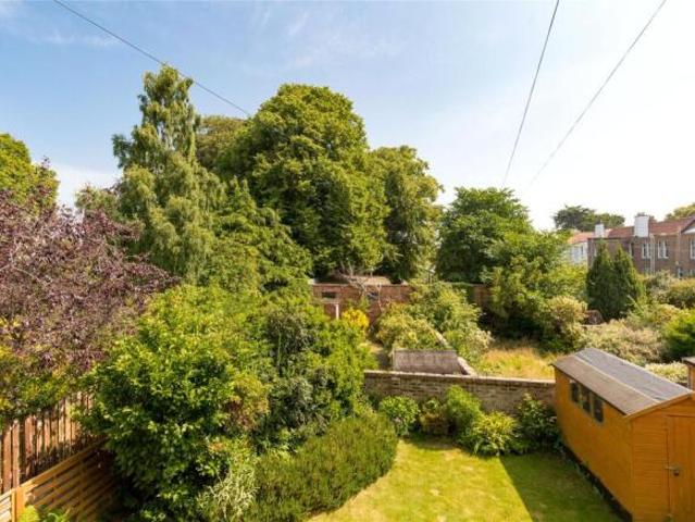 Apartment for sale in Trinity, Scotland