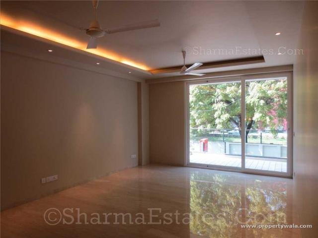 Flat for sale in Delhi, South West Delhi