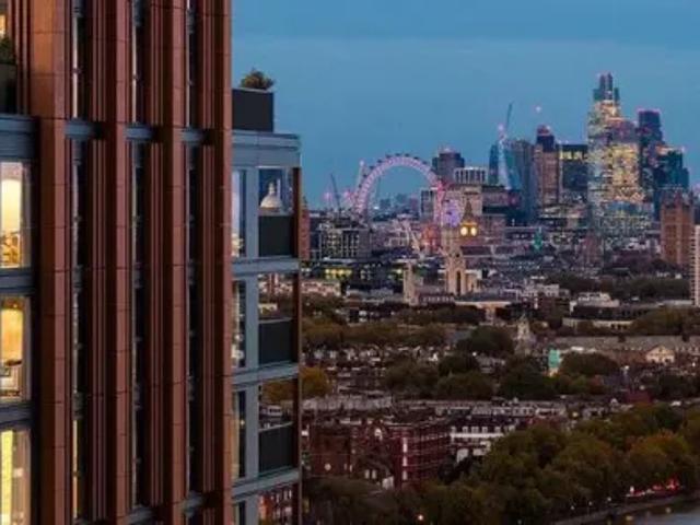 Apartment for sale in Fulham, Greater London