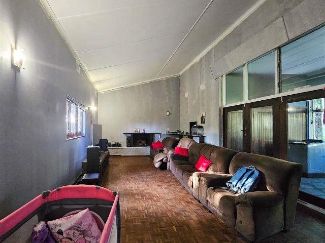 Apartment for sale in Seaview, Kwazulu-natal