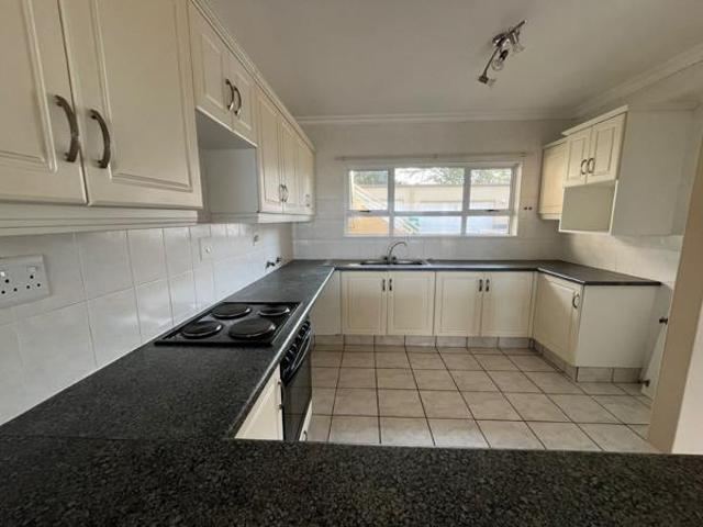 Apartment for sale in Princess Grant, Kwazulu-natal