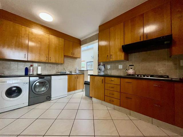 Apartment for sale in Vosloorus, Gauteng