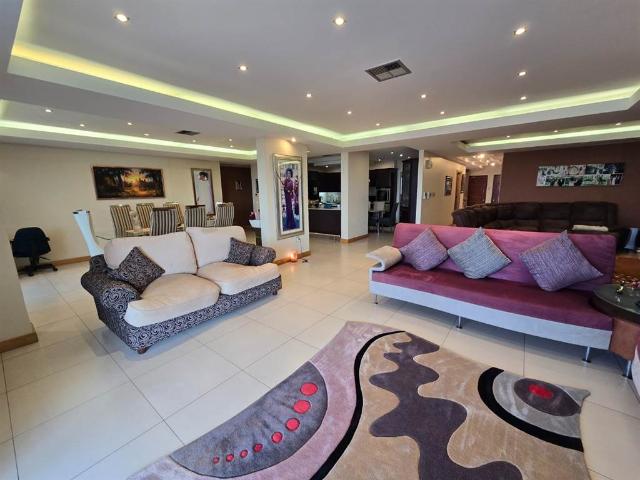 Apartment for sale in Seaview, Kwazulu-natal