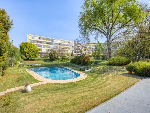 Apartment for sale in Vosloorus, Gauteng