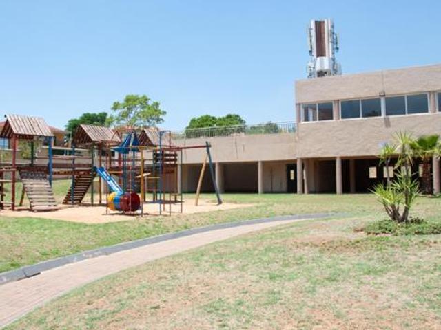 Apartment for sale in Vosloorus, Gauteng