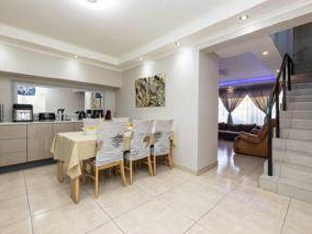 Apartment for sale in Tembisa, Gauteng