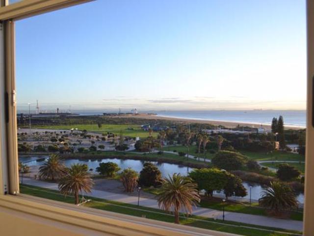 Apartment for sale in Nelson Mandela Bay Ward 18, Nelson Mandela Bay Metropolitan Municipality