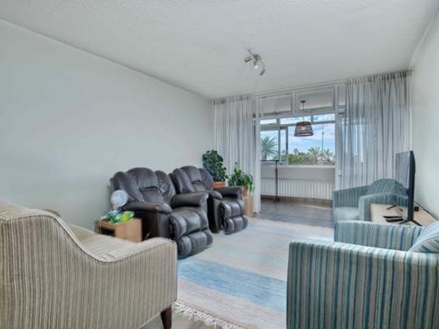 Apartment for sale in Nelson Mandela Bay Ward 18, Nelson Mandela Bay Metropolitan Municipality