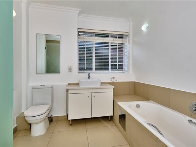 Apartment for sale in Vosloorus, Gauteng