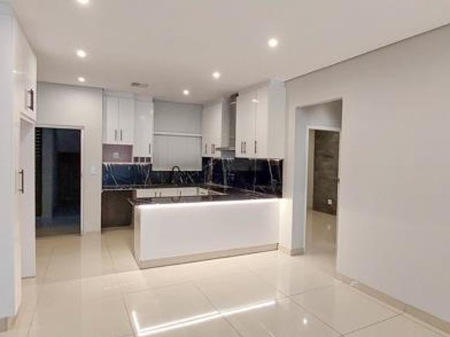 Apartment for rent in Seaview, Kwazulu-natal