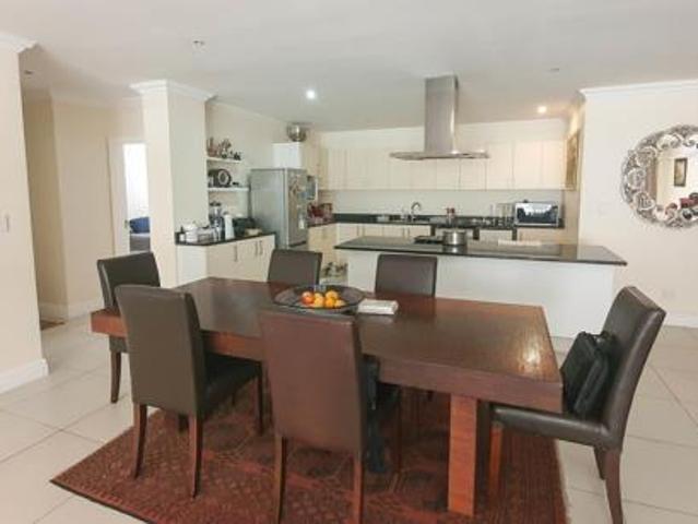 Apartment for rent in Seaview, Kwazulu-natal