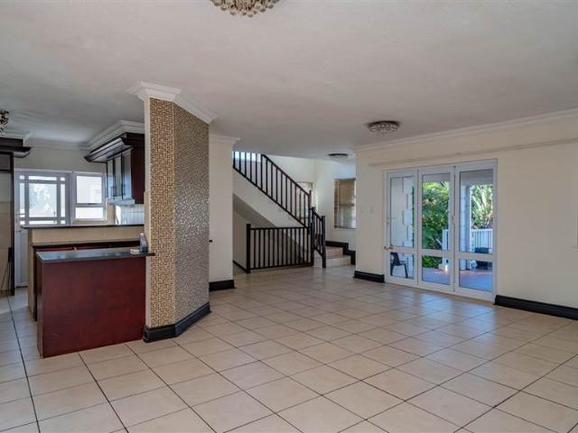 Apartment for sale in Seaview, Kwazulu-natal