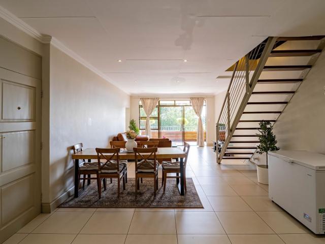 Apartment for rent in Sandton, City of Johannesburg Metropolitan Municipality