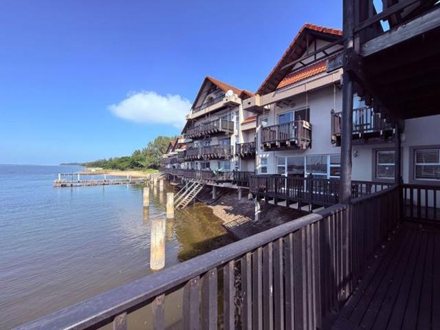 Apartment for sale in UMhlathuze Municipality, Kwazulu-natal