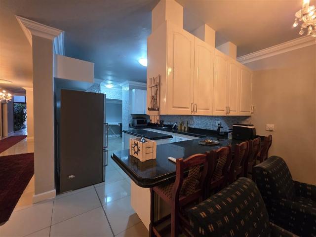Apartment for sale in UMhlathuze Municipality, Kwazulu-natal